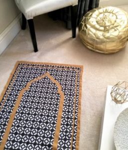 Alluring Prayer Mats Dubai