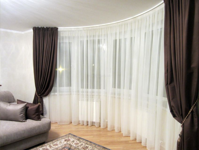 Curtain Dubai (2)